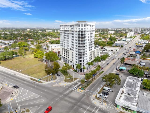1 Glen Royal Parkway 1207, sold in Altos De Miami Condo, Miami, FL