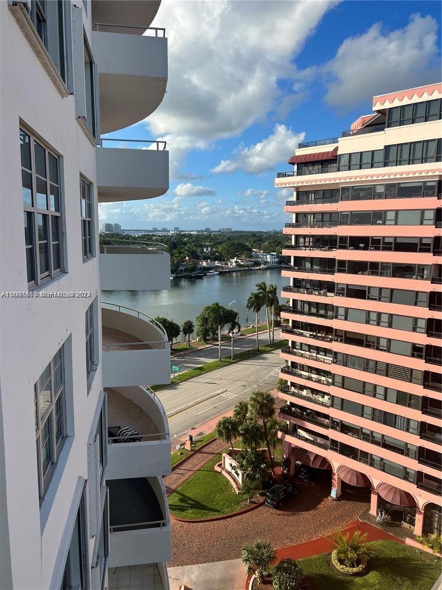 5161 Collins Avenue 1403 — photo 4