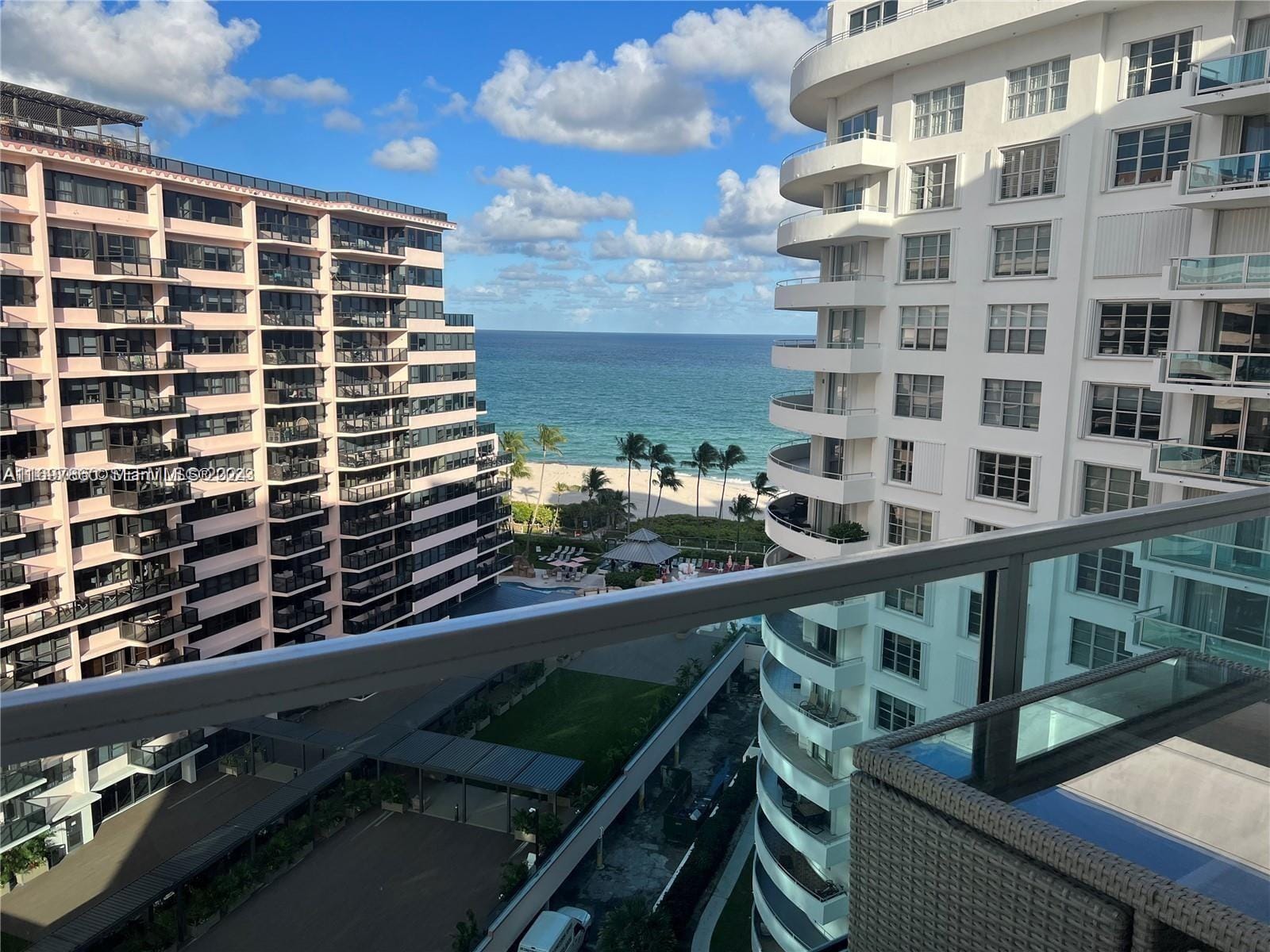 5161 Collins Avenue 1403 — photo 5