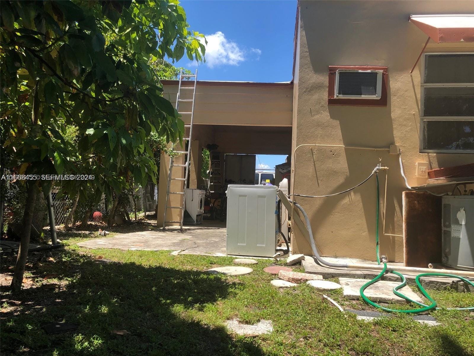 1810 NW 16th Terrace — photo 7