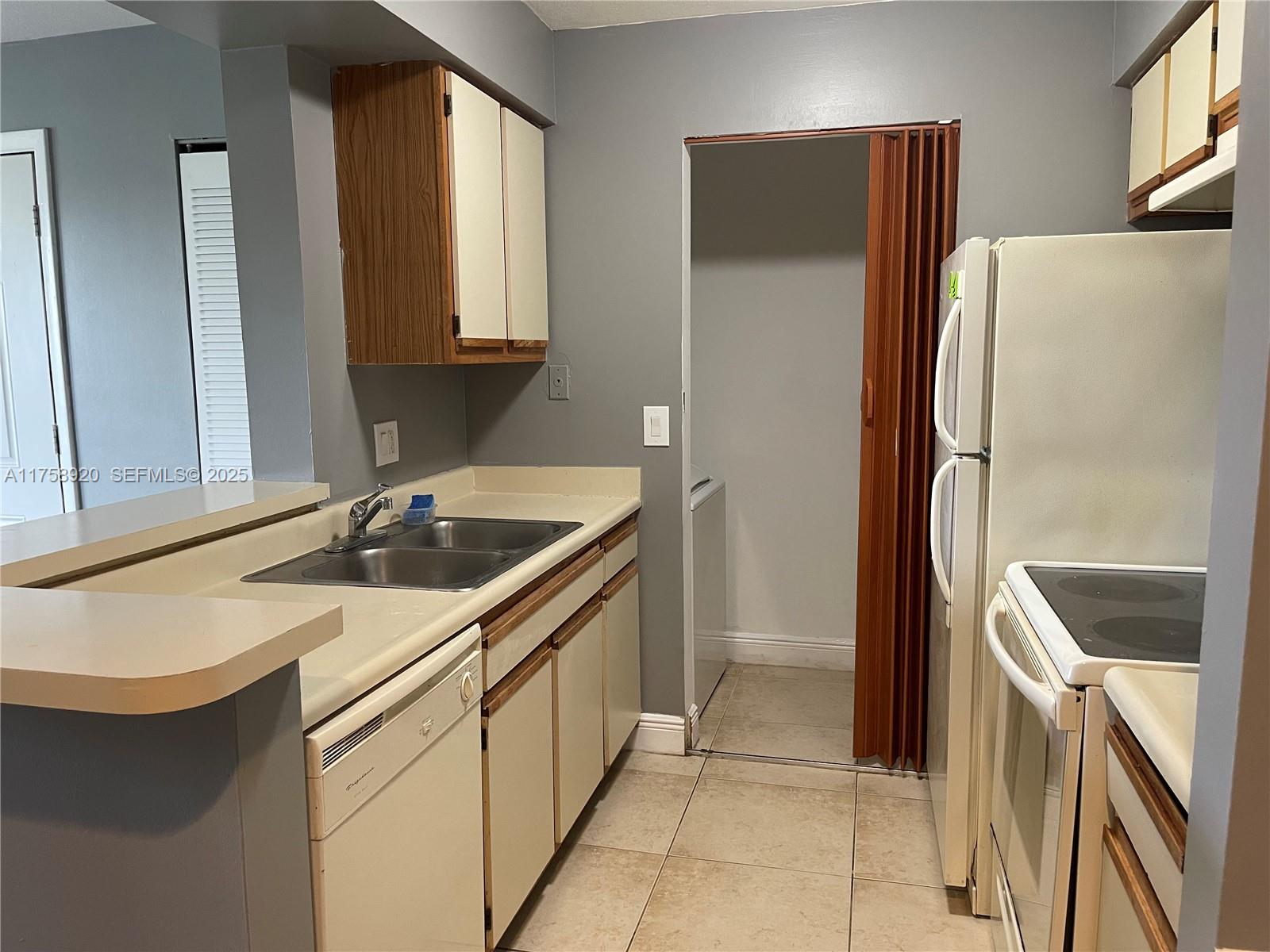 1247 SW 46th Avenue 1312, Pompano Beach, FL 33069, Pompano Beach