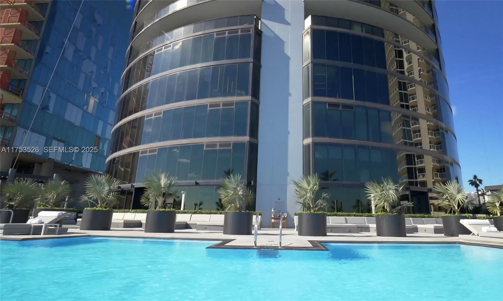18555 Collins Avenue 3601, Sunny Isles Beach, FL 33160 photo 16