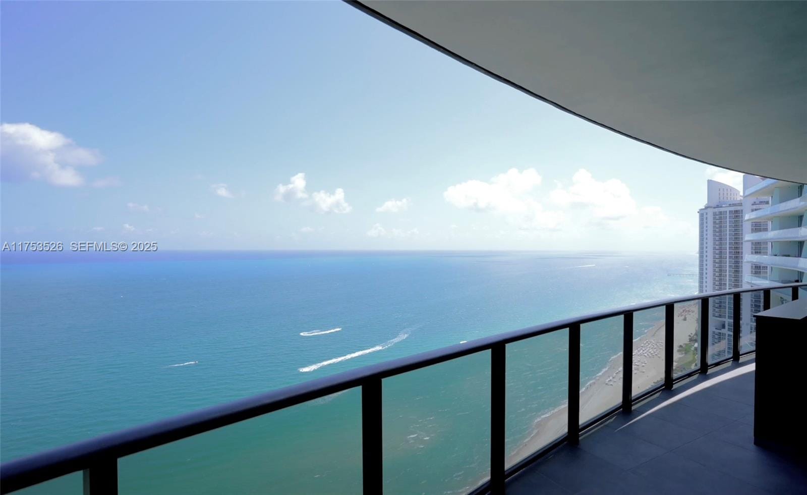 18555 Collins Avenue 3601, Sunny Isles Beach, FL 33160 photo 9
