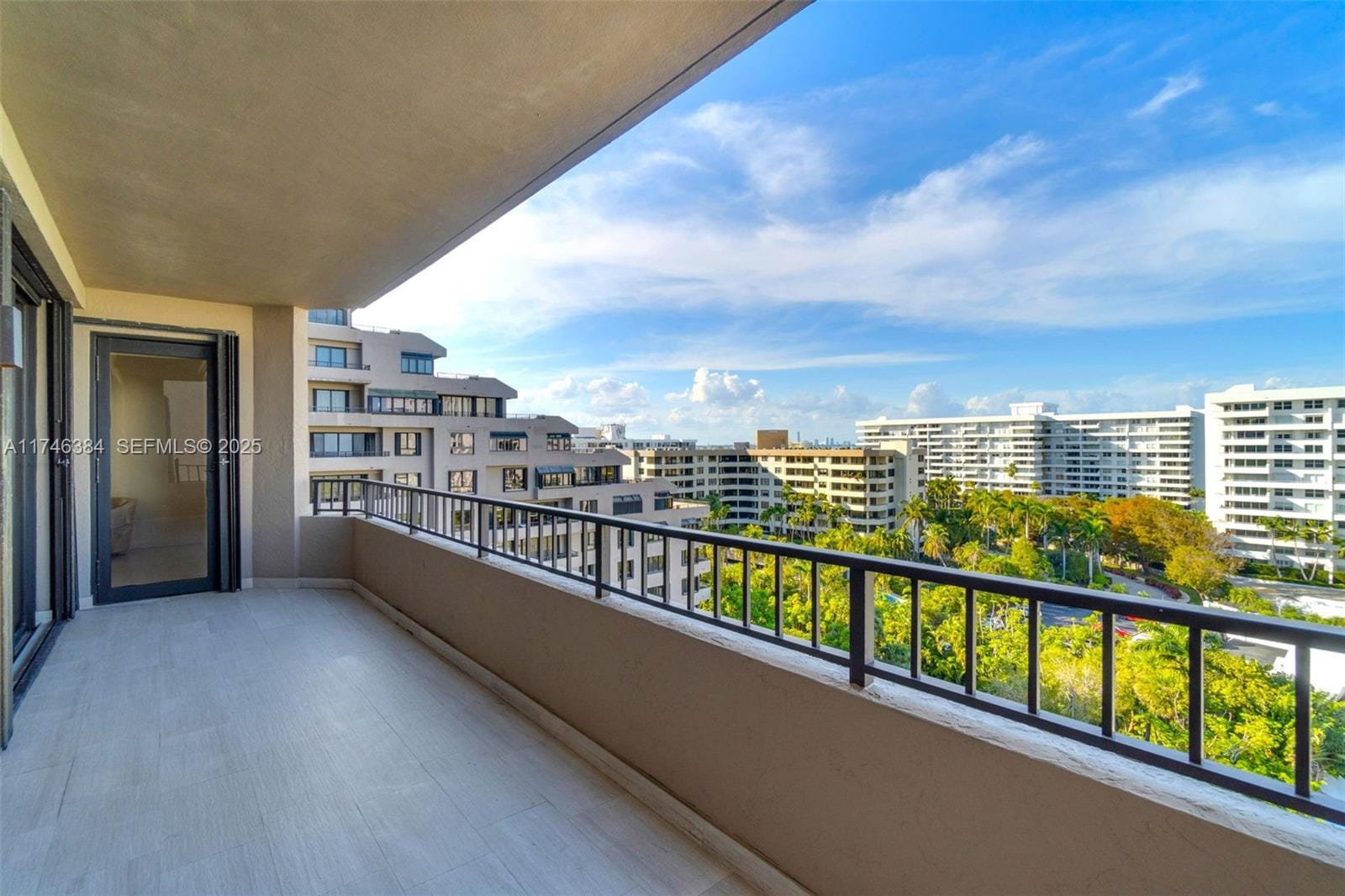 251 Crandon Boulevard 829 — photo 3