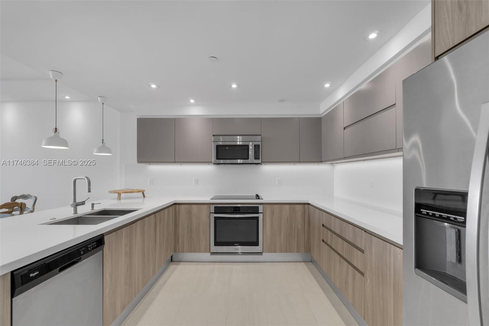 251 Crandon Boulevard 829 — photo 7