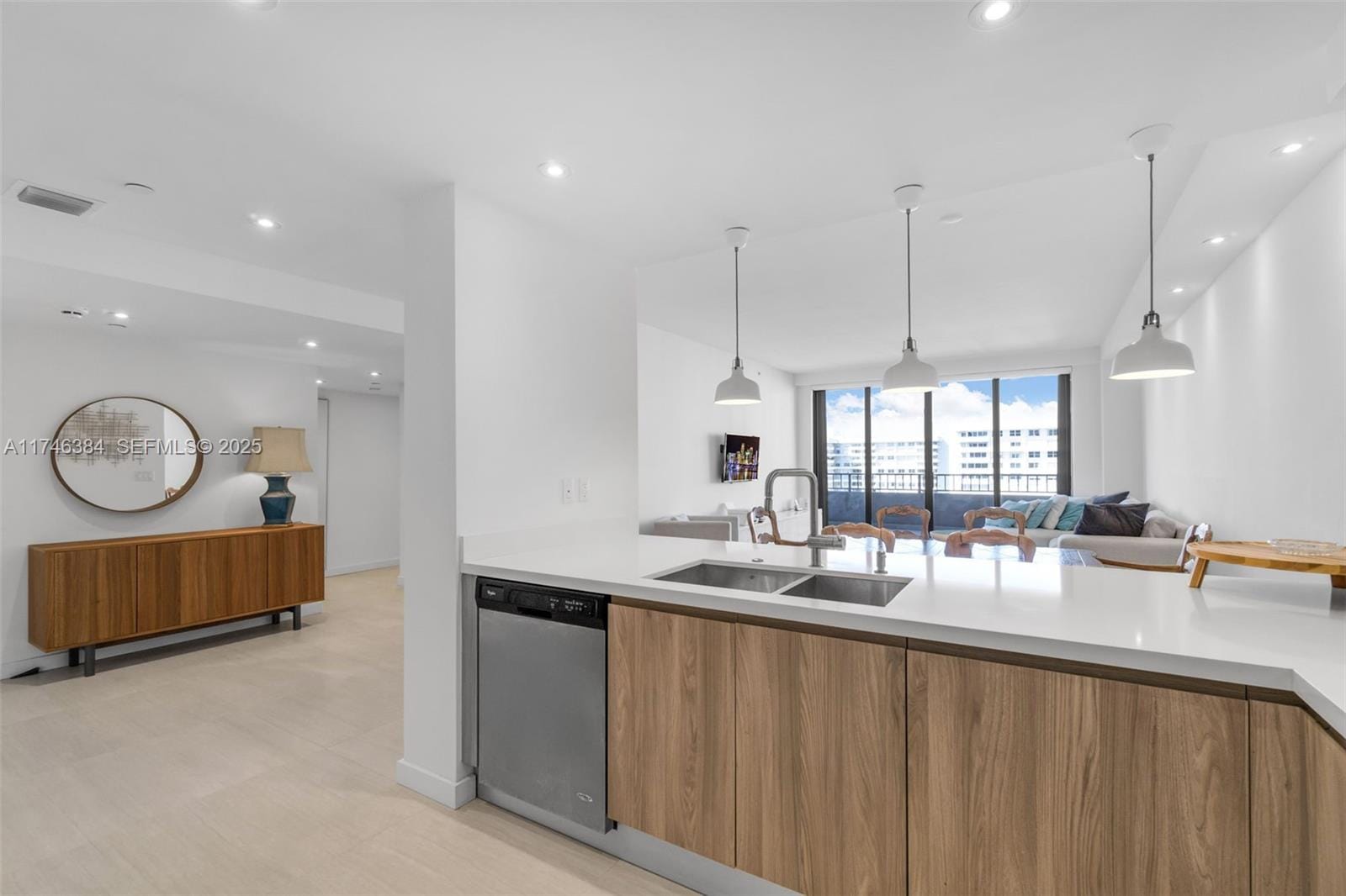 251 Crandon Boulevard 829 — photo 8