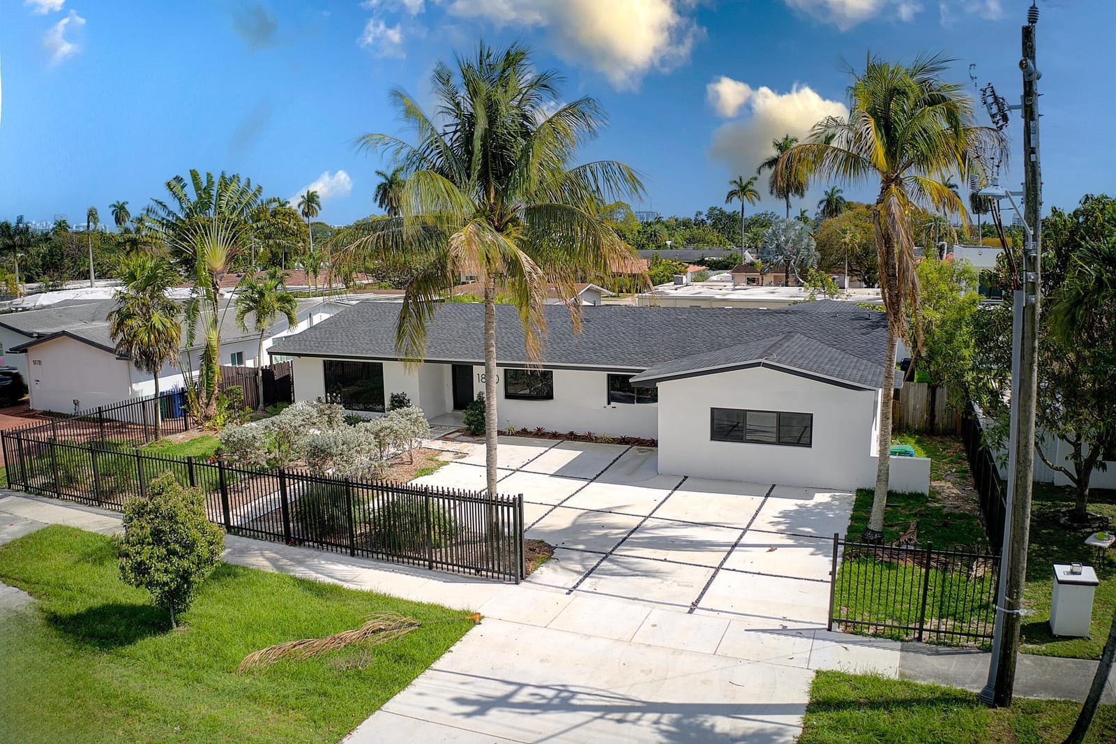 1860 NE 199th Street, Miami, FL 33179