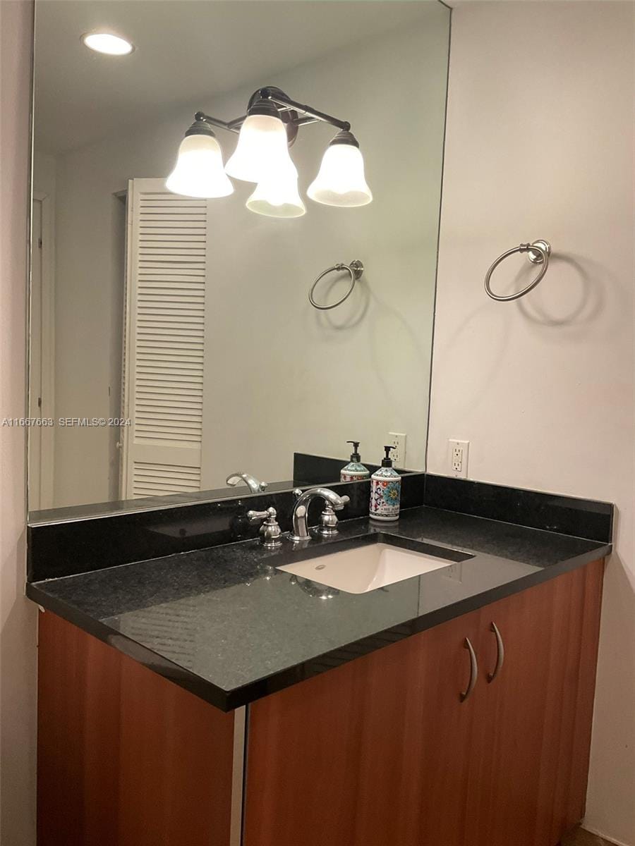 300 S Biscayne Boulevard T-1703 — photo 12