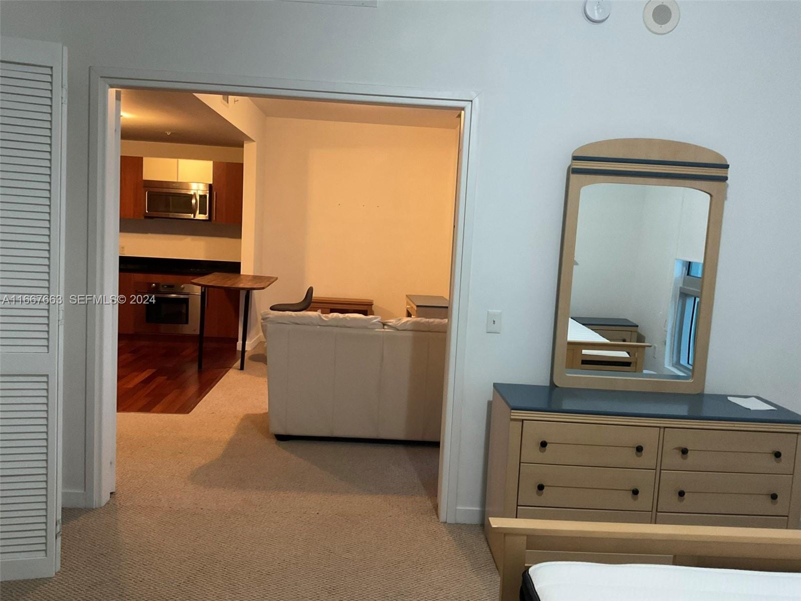 300 S Biscayne Boulevard T-1703 — photo 8