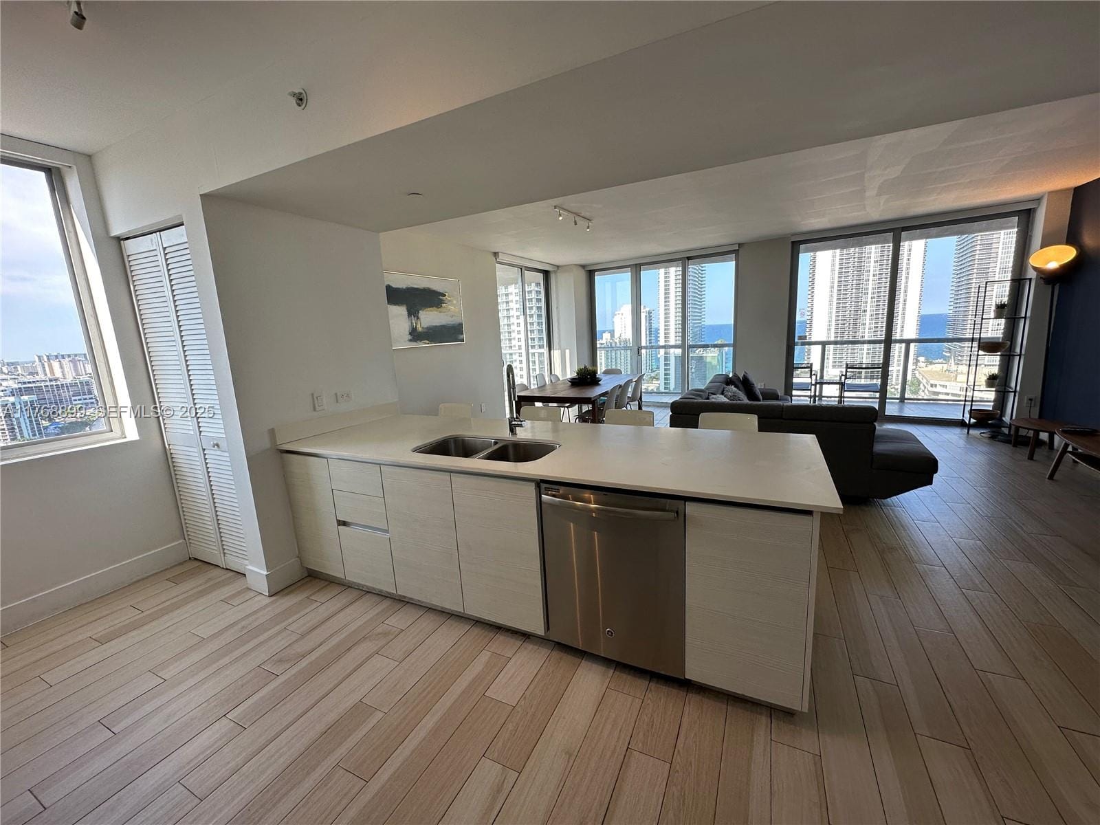 2600 E Hallandale Beach Boulevard T2202, Hallandale Beach, FL 33009 photo 14