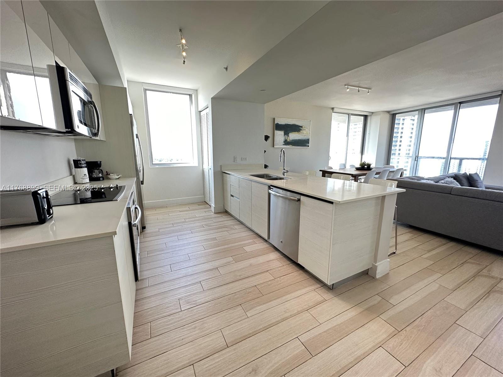 2600 E Hallandale Beach Boulevard T2202, Hallandale Beach, FL 33009 photo 15