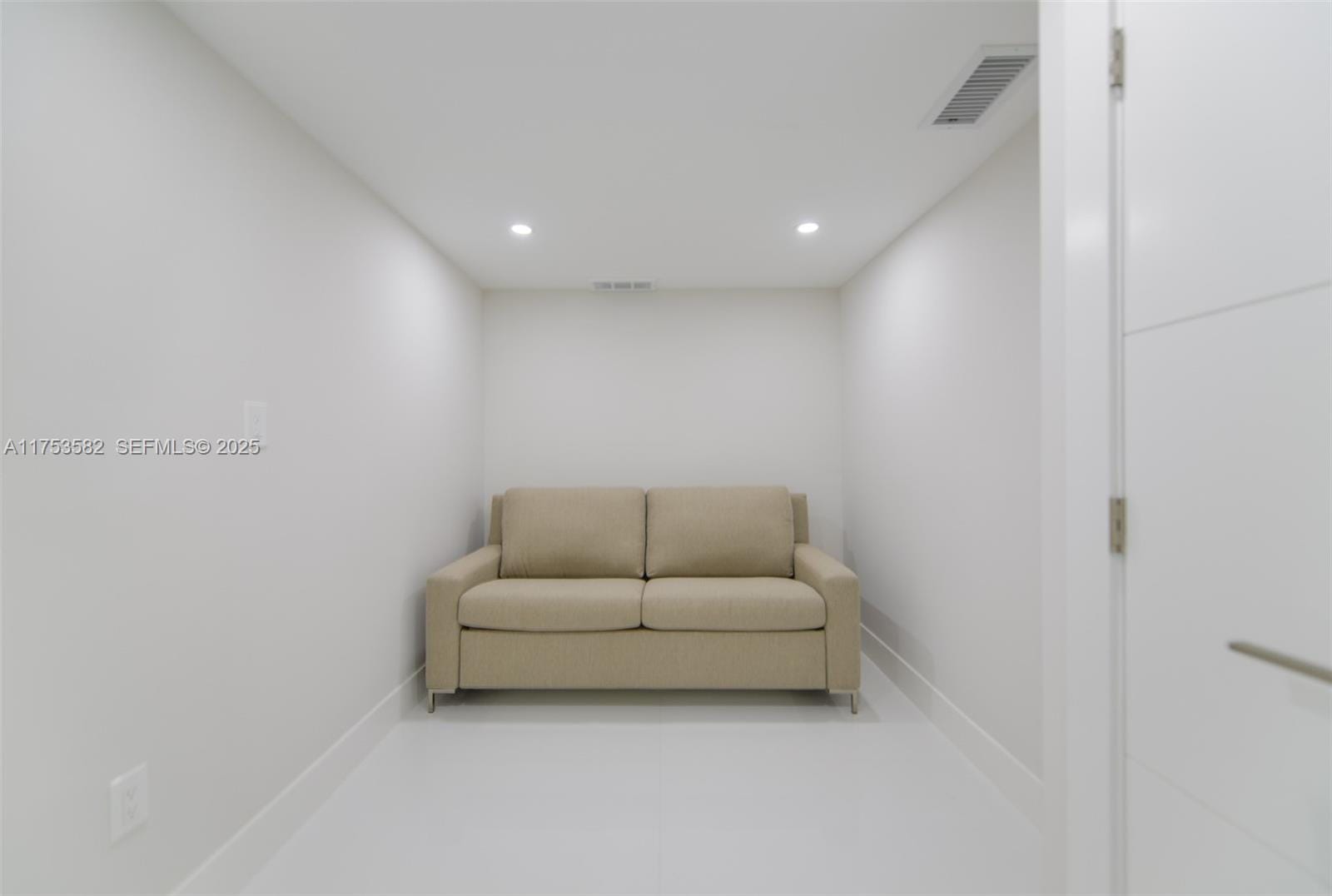1950 S Ocean Drive 20L, Hallandale Beach, FL 33009 photo 14