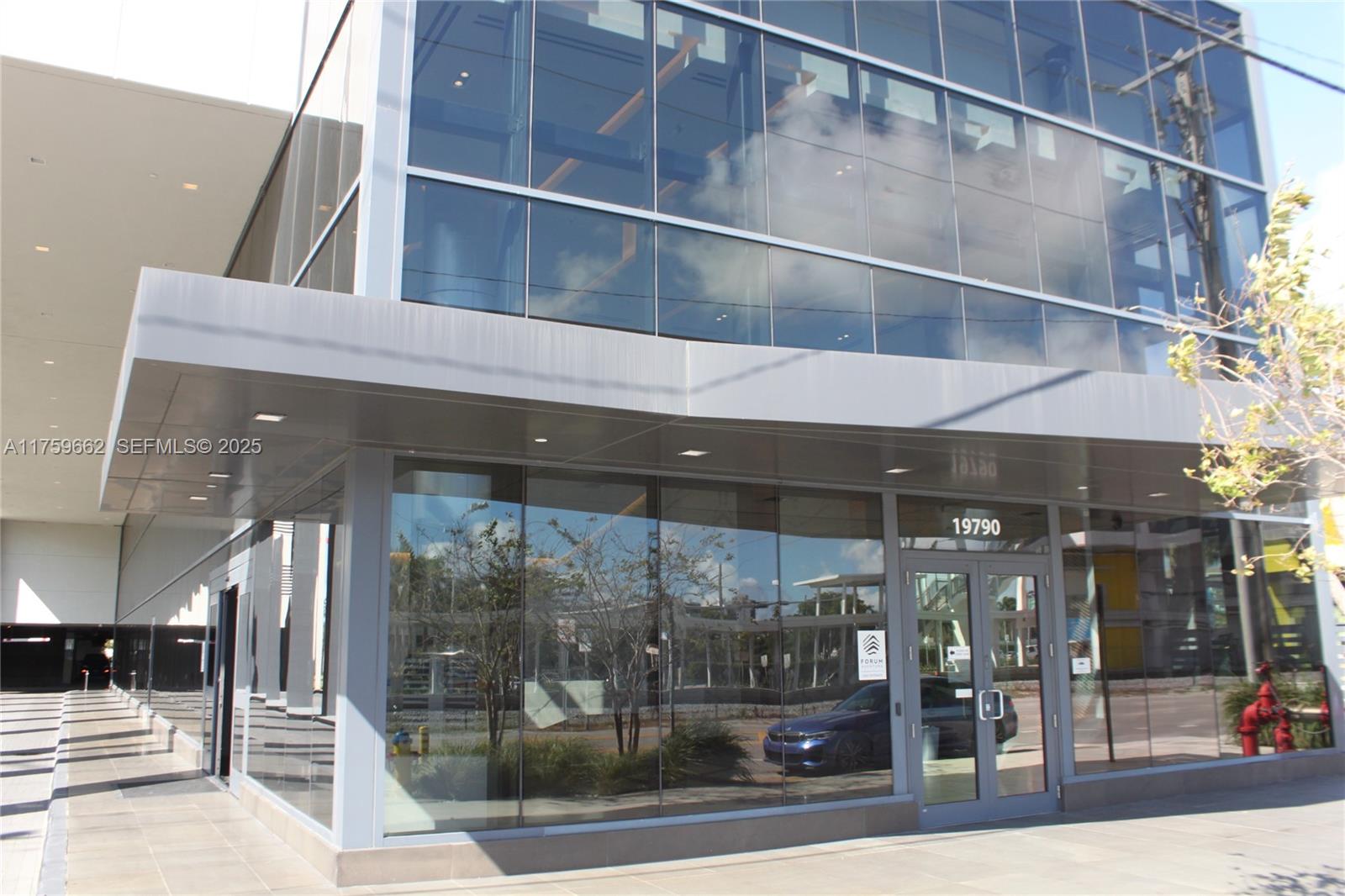 19790 W Dixie Highway 403, Aventura, FL 33180, Aventura