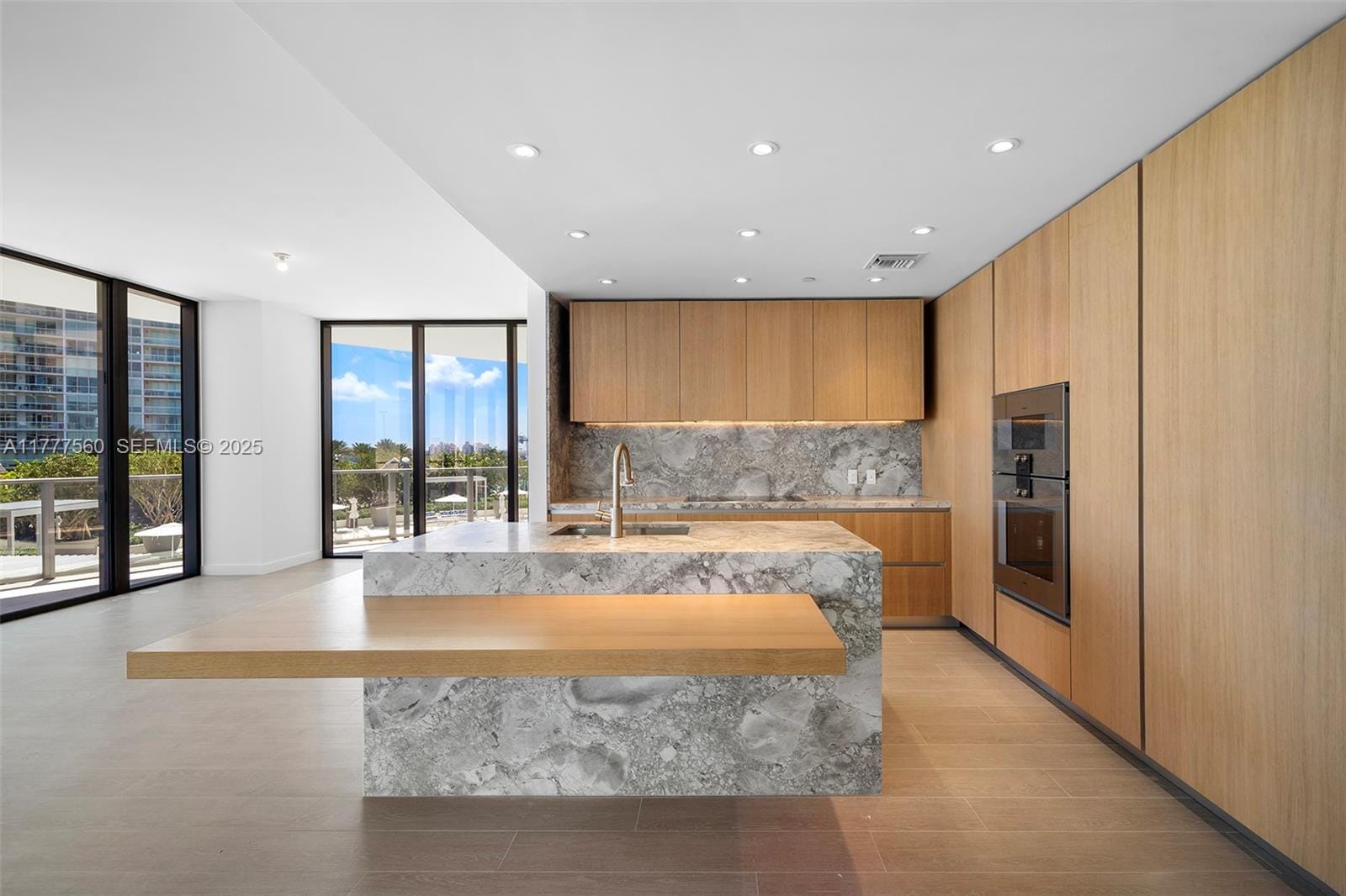 500 Alton Road 801, Miami Beach, FL 33139 photo 9