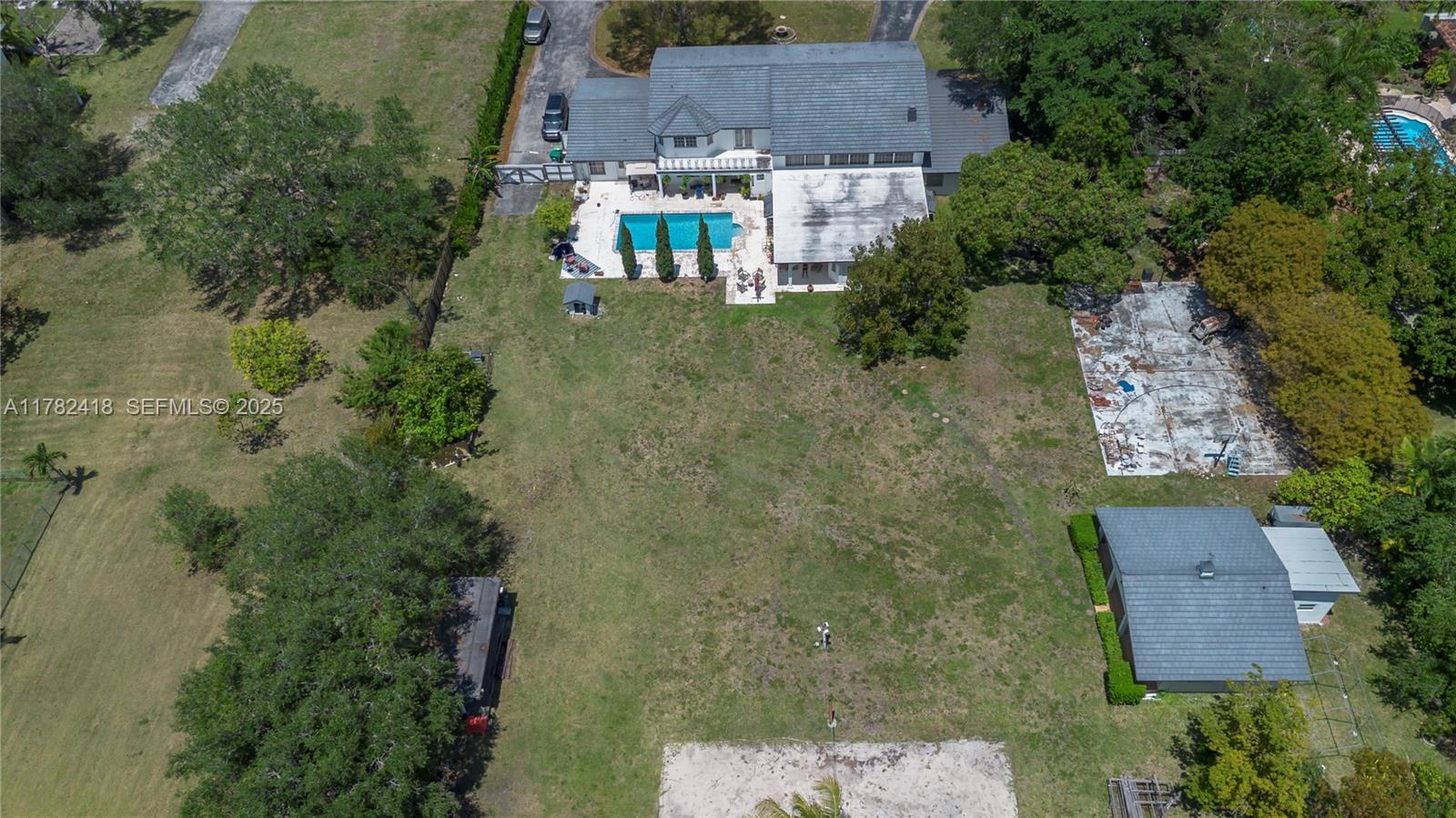 8350 SW 98 Th Street — photo 4