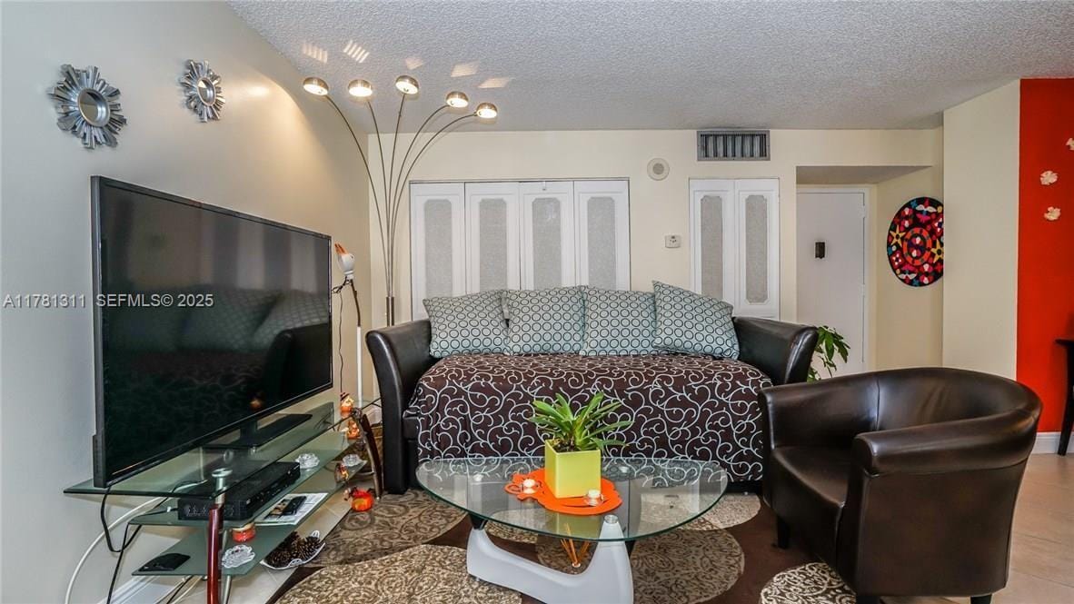 17011 N Bay Road 701 — photo 2