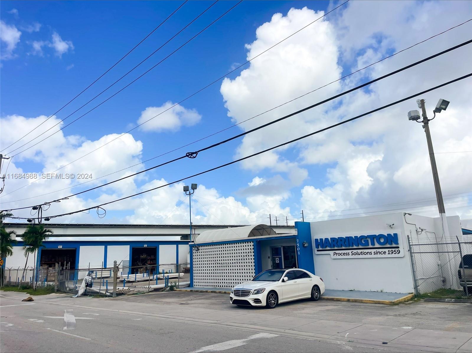 7501 NW 72nd Avenue, Medley, FL 33166