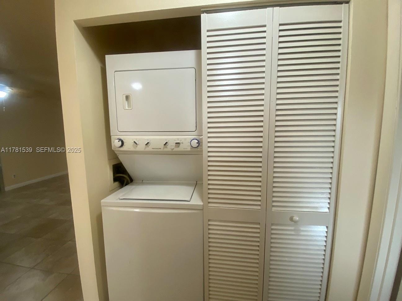 6890 Royal Palm Boulevard 305H, Margate, FL 33063 photo 13