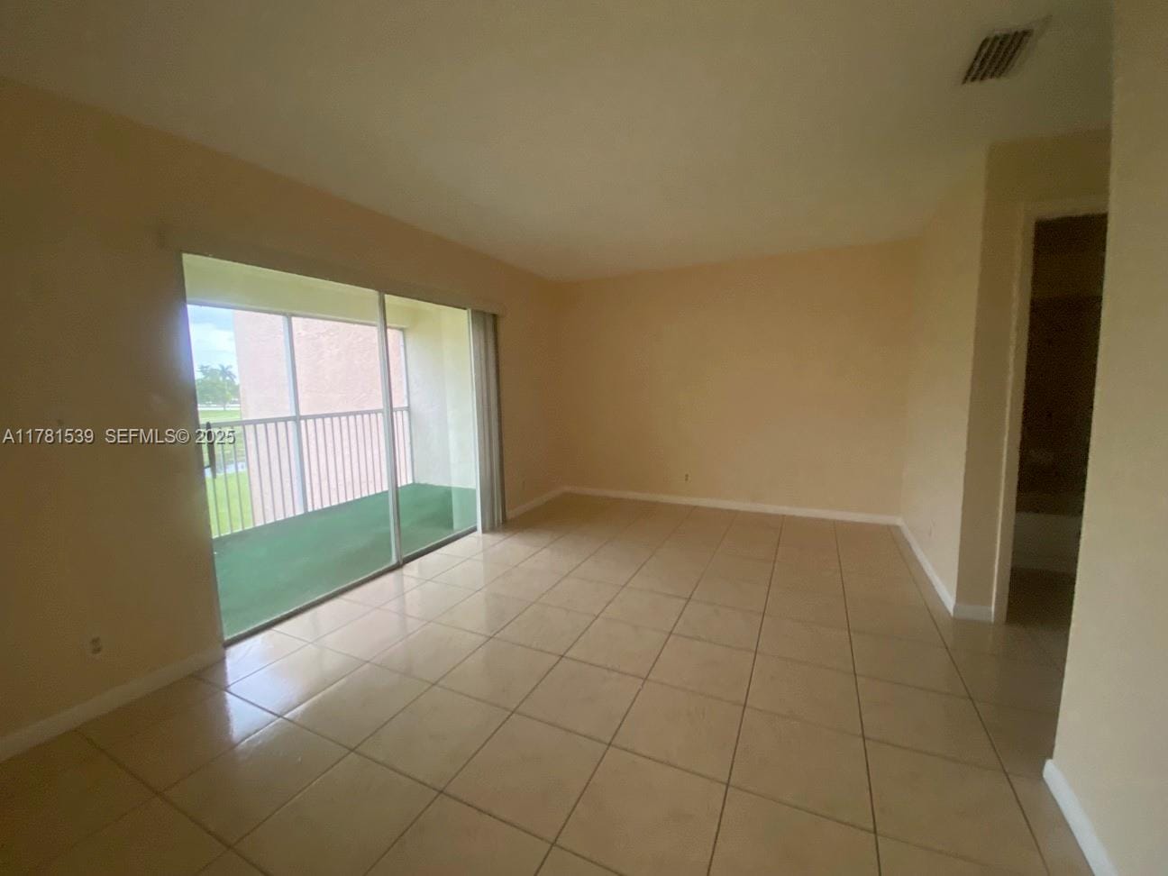 6890 Royal Palm Boulevard 305H, Margate, FL 33063 photo 14