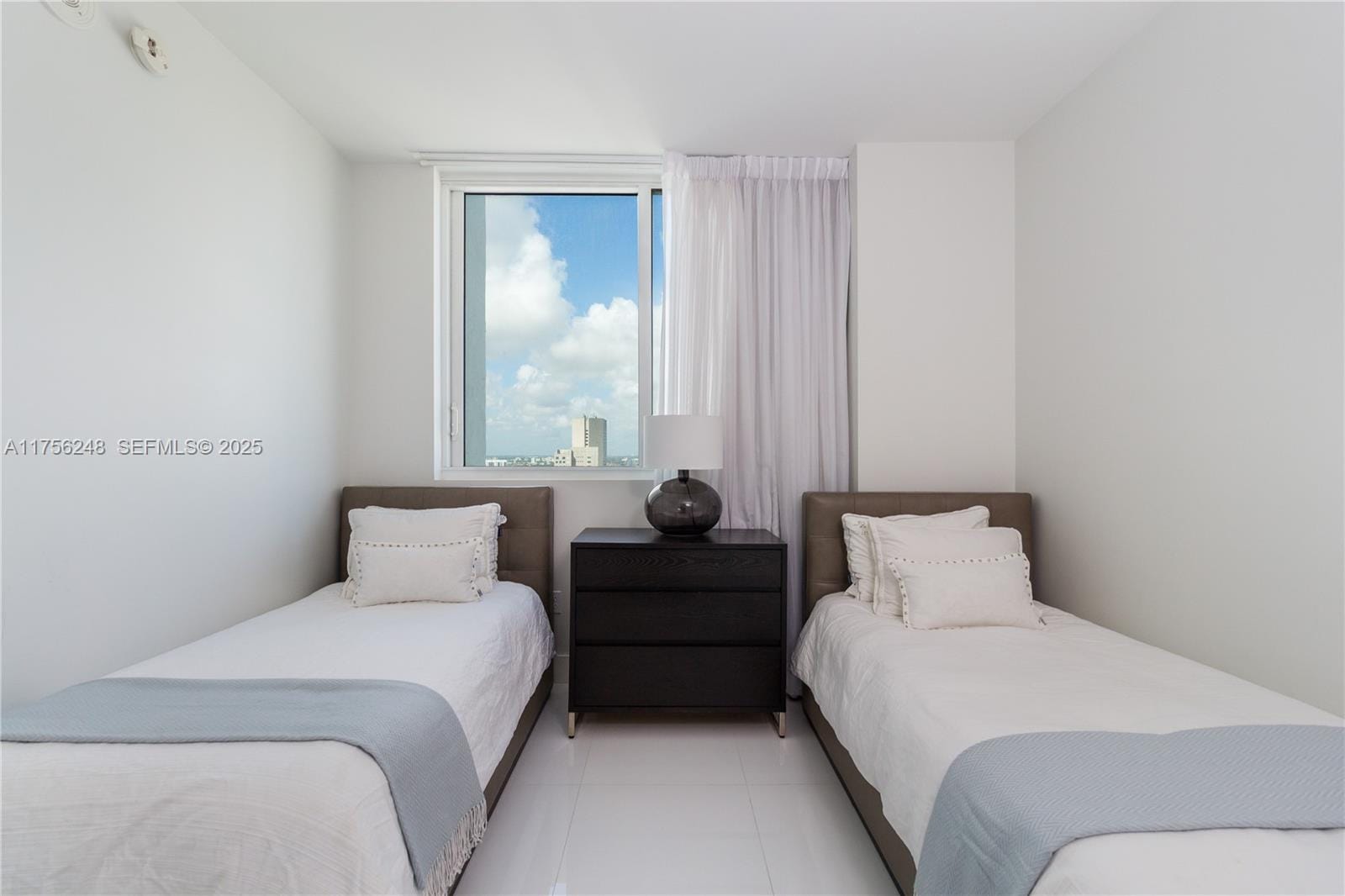 253 NE 2nd Street 3702, Miami, FL 33132 photo 16
