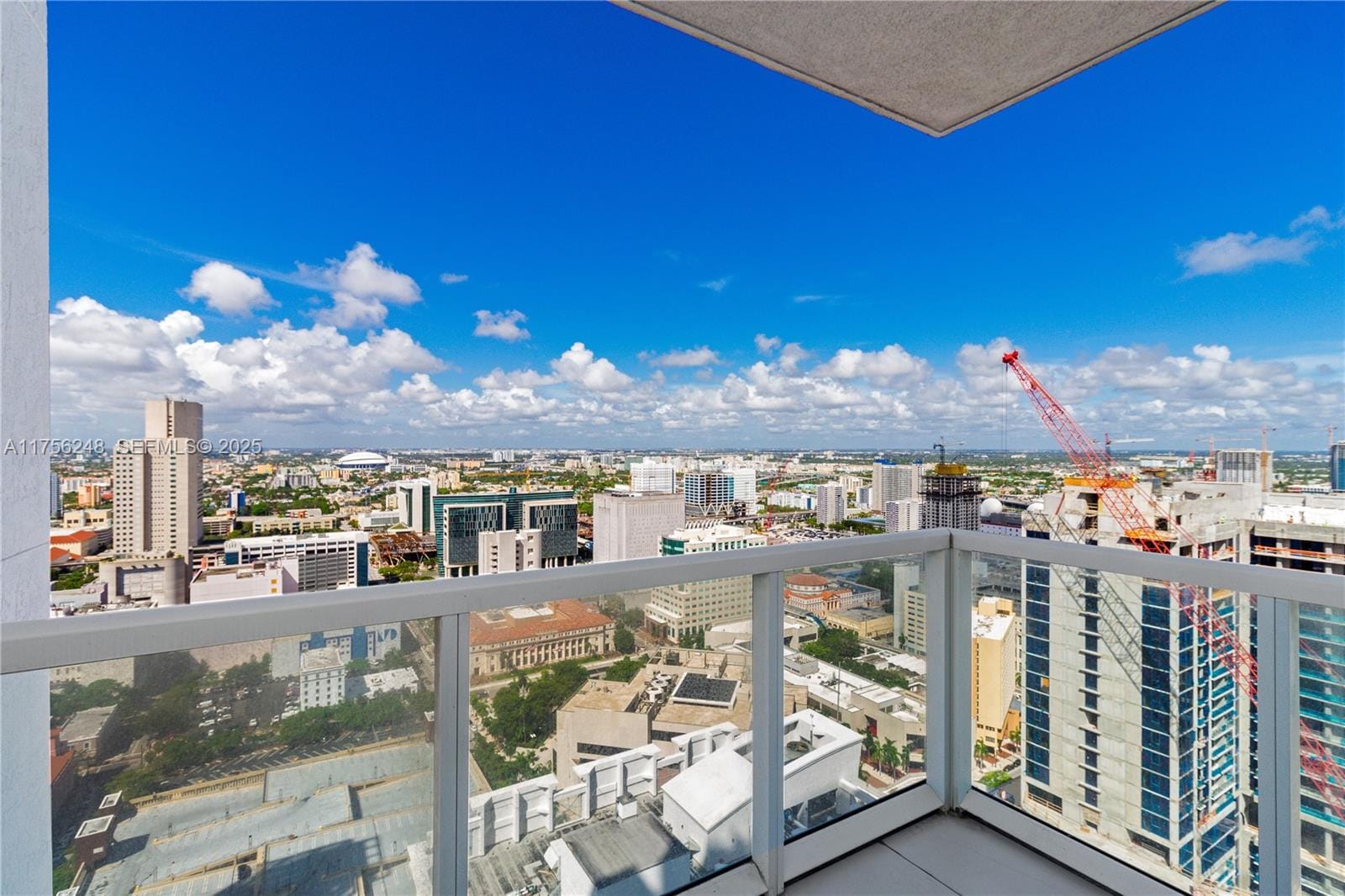 253 NE 2nd Street 3702, Miami, FL 33132 photo 3