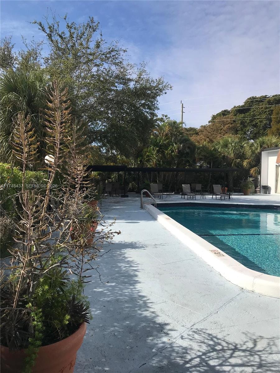 16950 W Dixie Hwy A631 Highway 631, North Miami Beach, FL 33160 photo 17