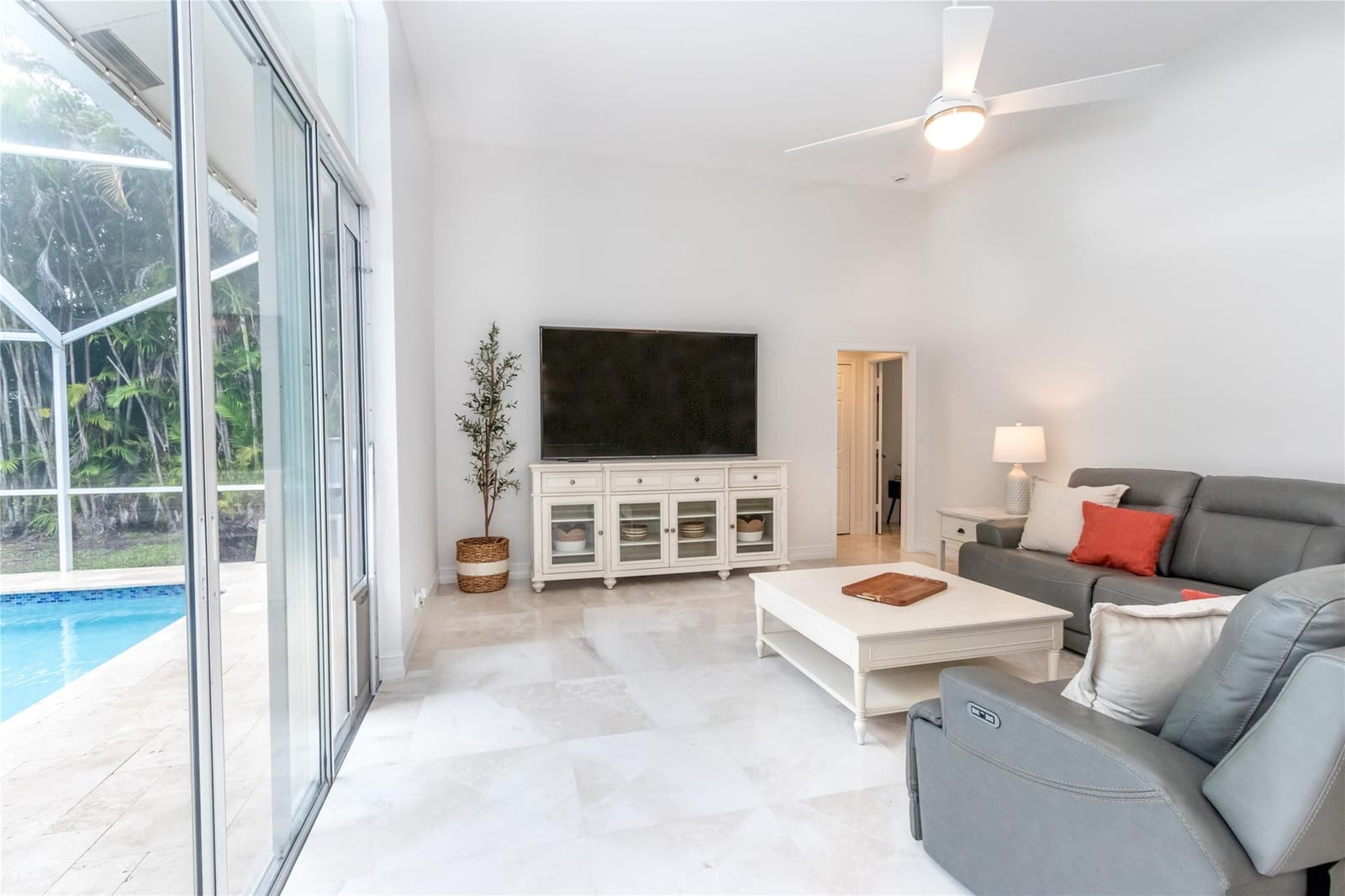 5164 Kensington Circle — photo 11