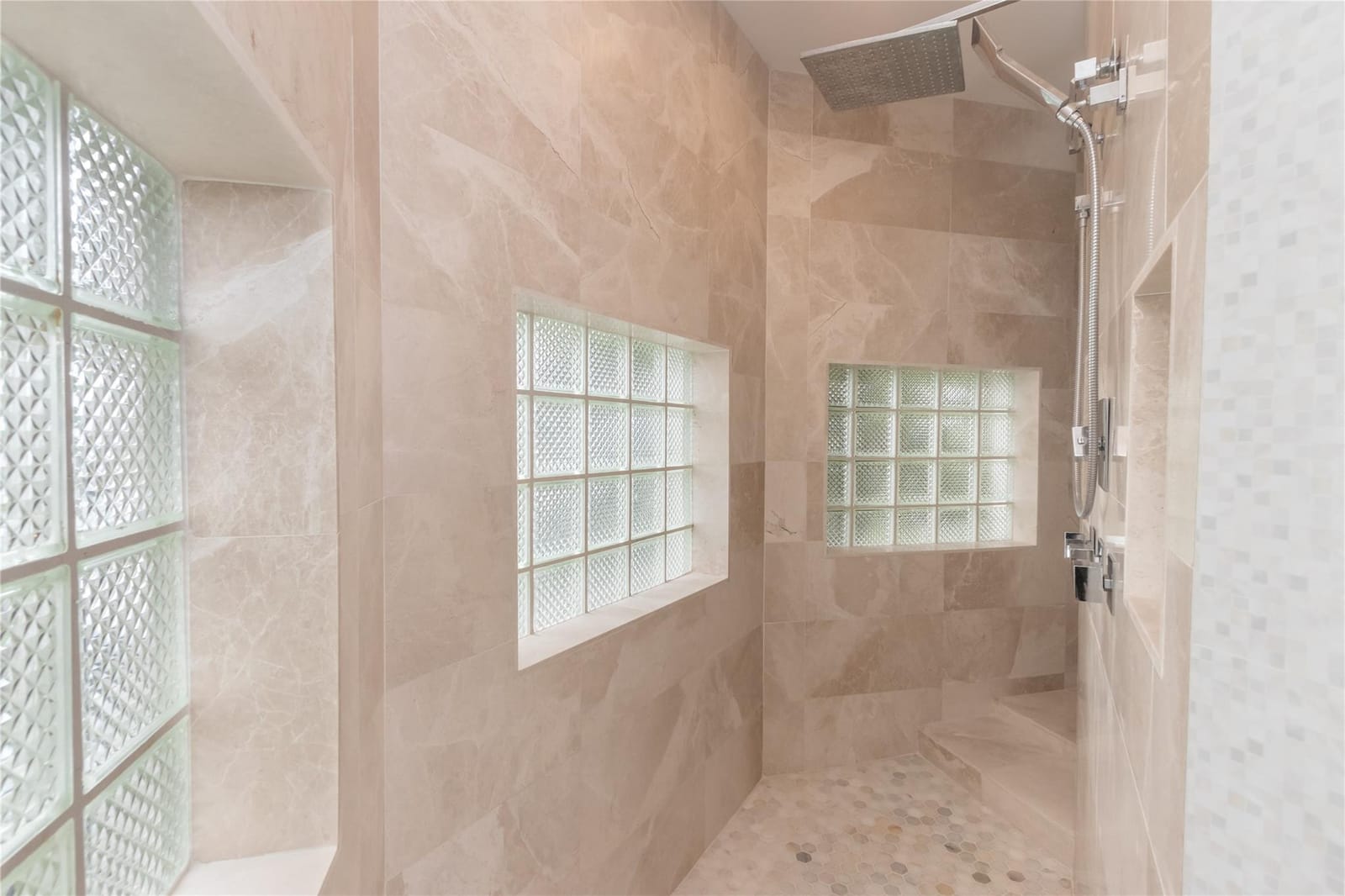 5164 Kensington Circle, Coral Springs, FL 33076 photo 17
