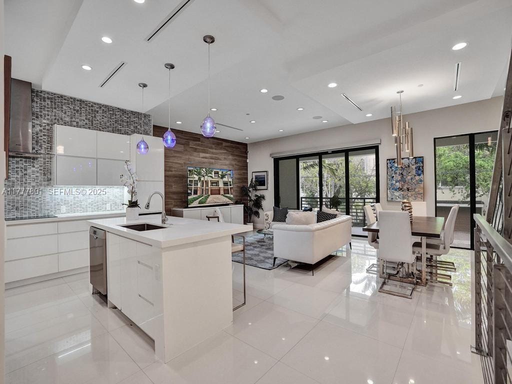 207 NE 13th Avenue 207, Fort Lauderdale, FL 33301 photo 7