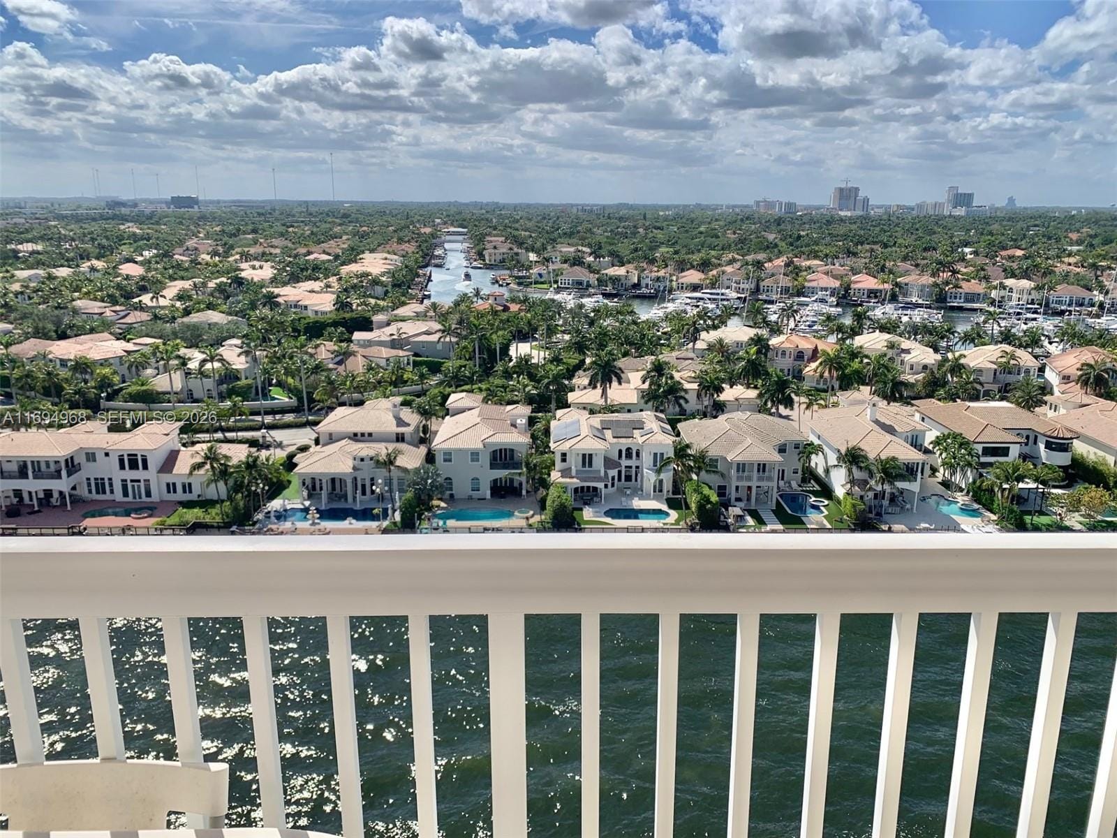 1500 S Ocean Drive 17E — photo 2