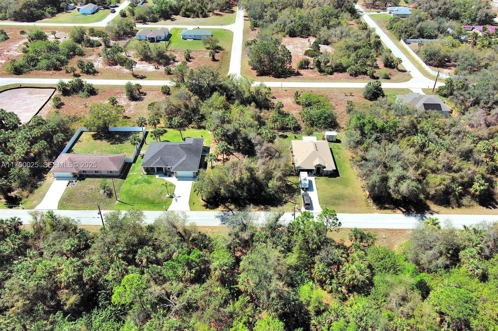 205 Ferdon Circle — photo 12