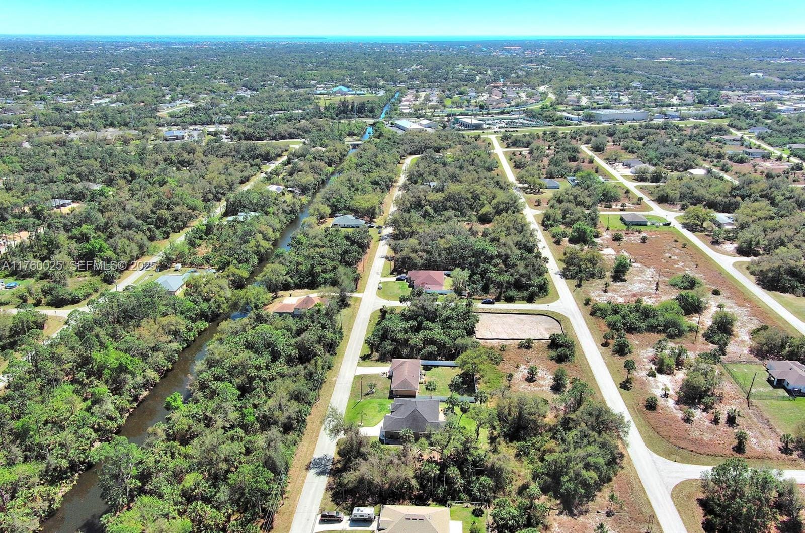 205 Ferdon Circle, Port Charlotte, FL 33954 photo 17
