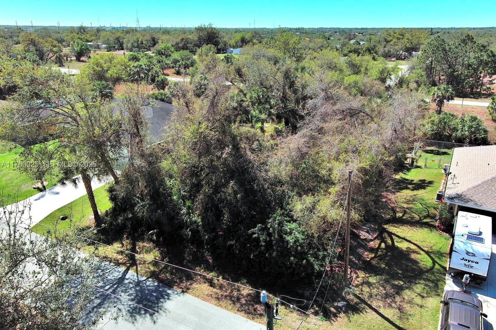 205 Ferdon Circle — photo 4