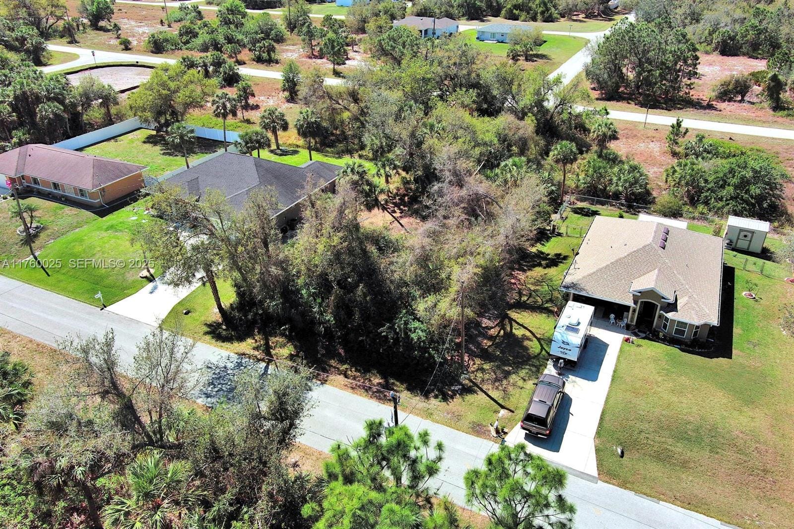 205 Ferdon Circle — photo 9
