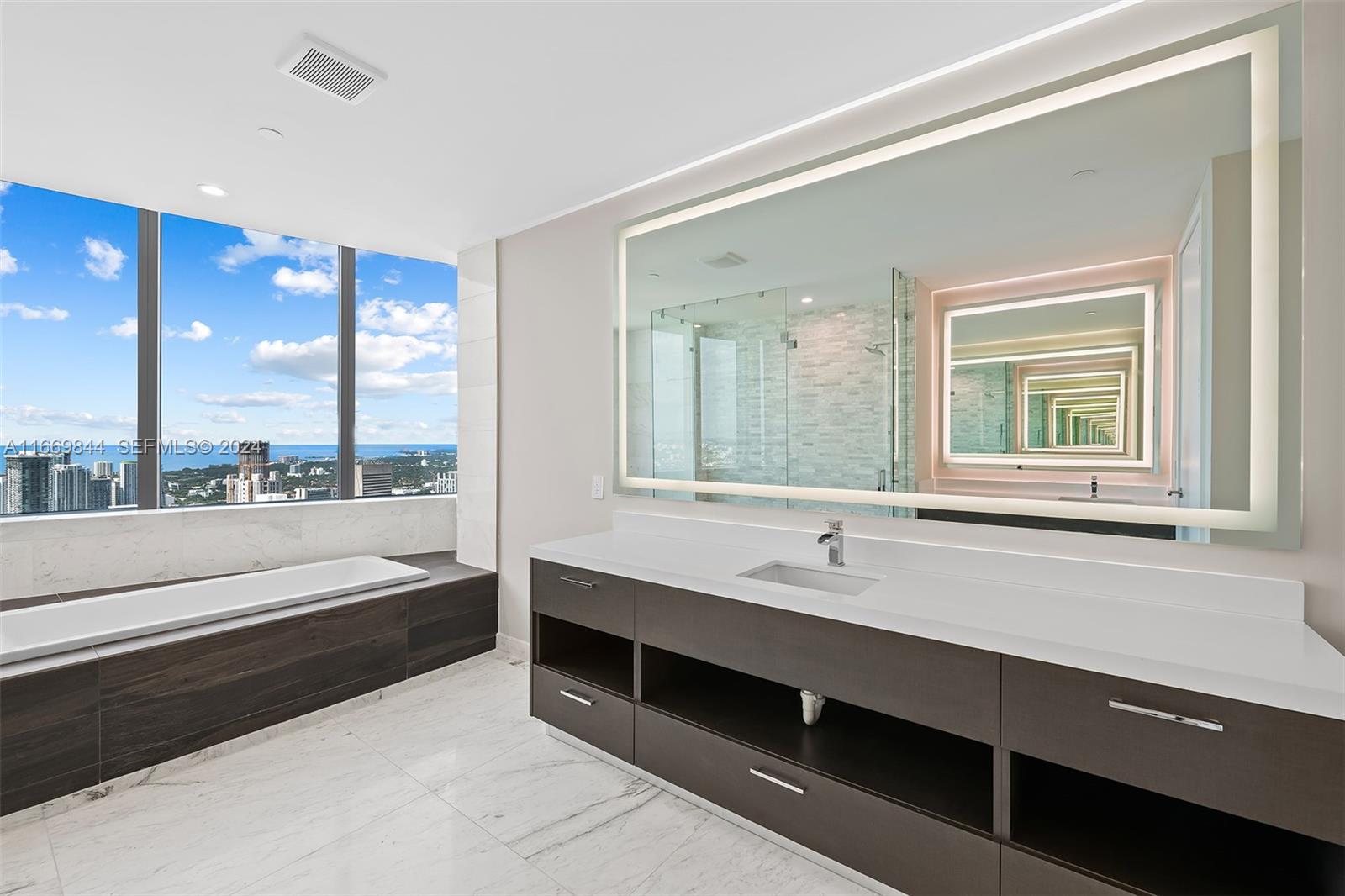 851 NE 1st Avenue PH 5412, Miami, FL 33132 photo 20