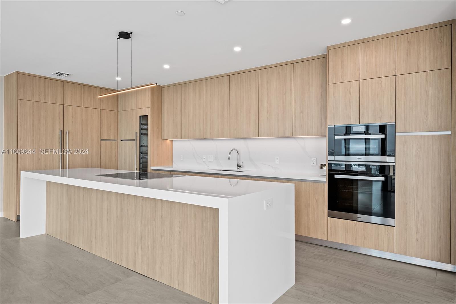851 NE 1st Avenue PH 5412 — photo 3