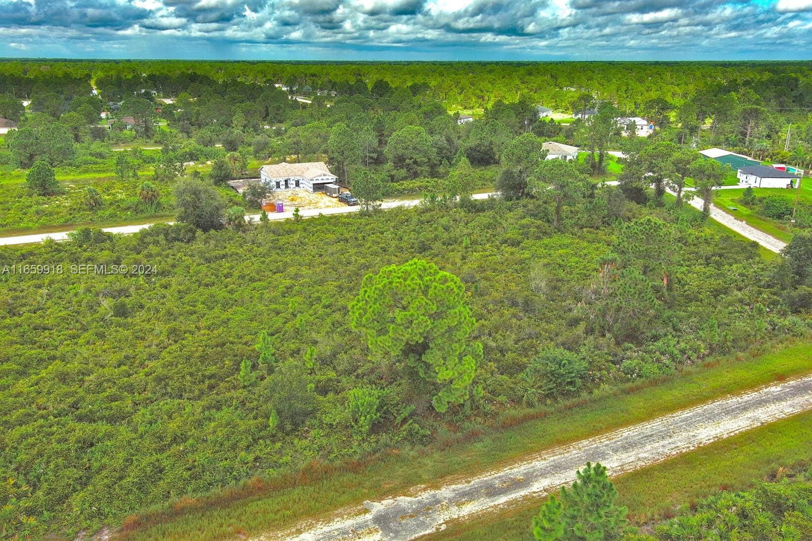 642 Vasser Avenue S, Lehigh Acres, FL 33974 photo 7