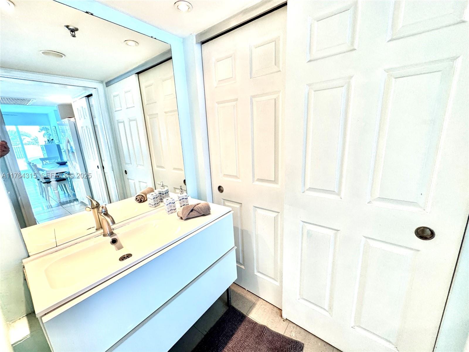 5445 Collins Avenue TH-11, Miami Beach, FL 33140 photo 13