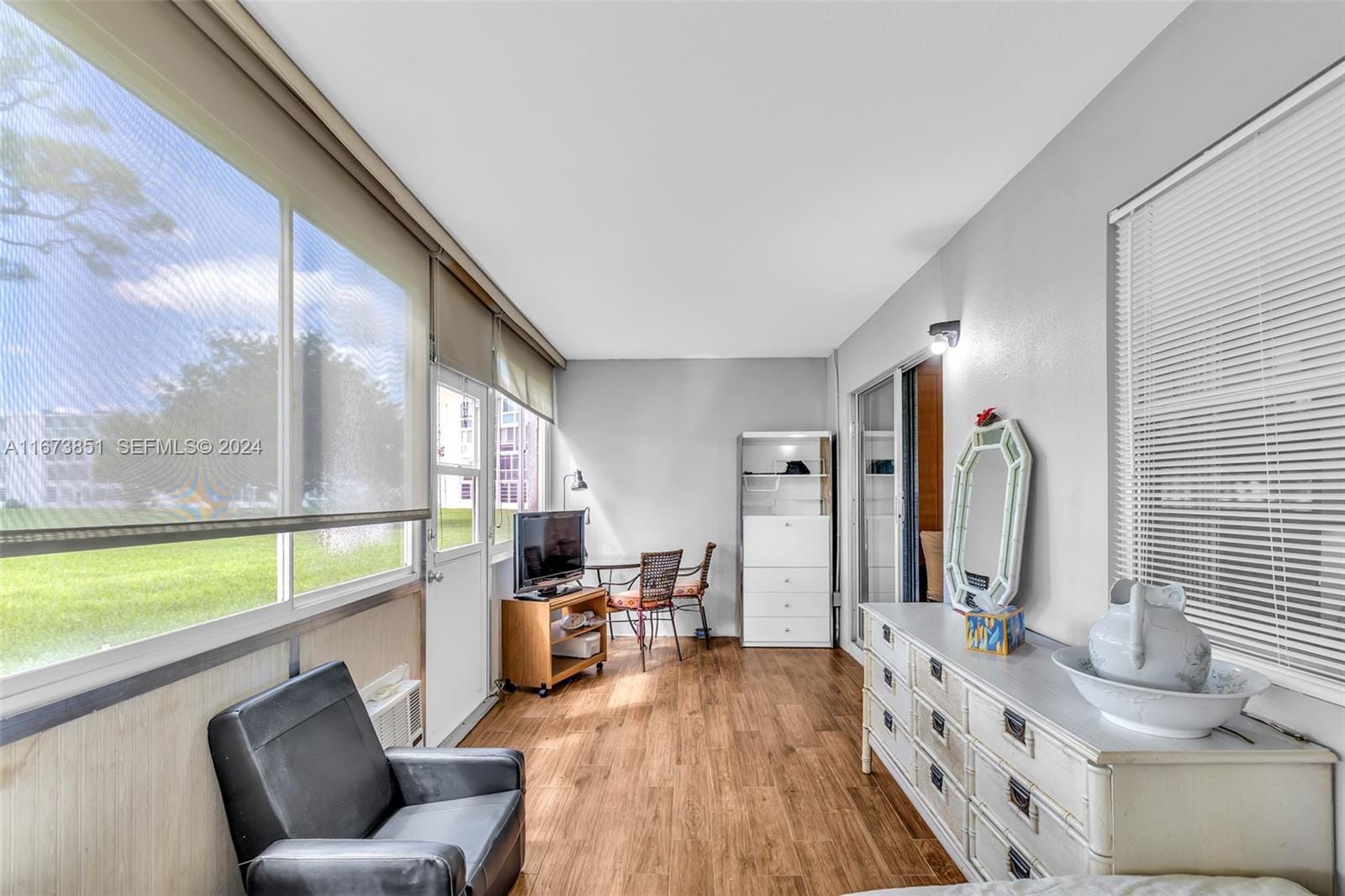 156 E Grantham E 156, Deerfield Beach, FL 33442 photo 28