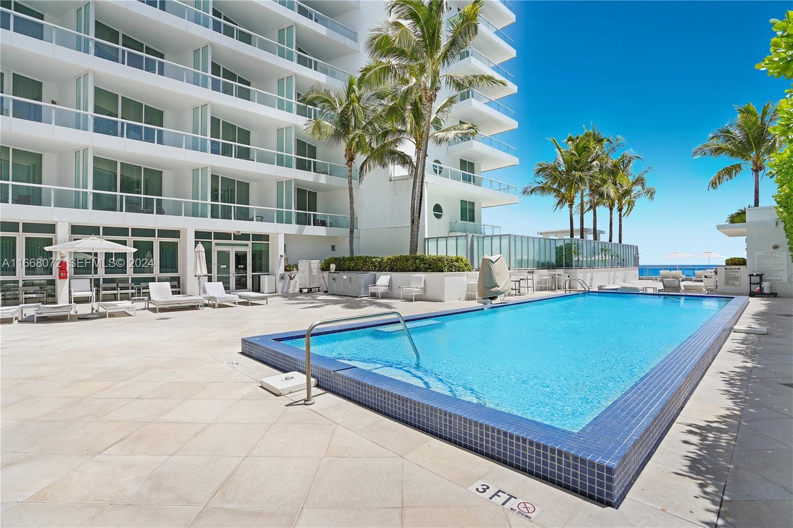 4391 Collins Avenue 1501 — photo 12