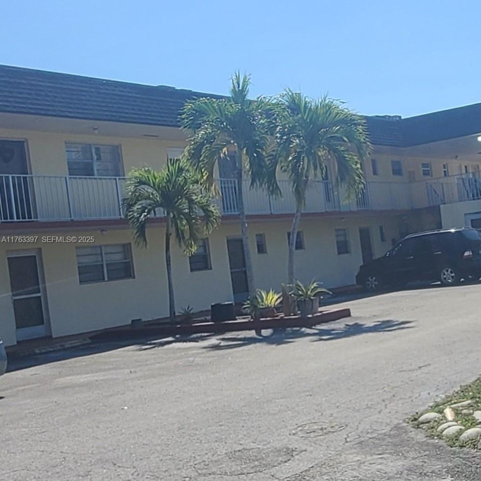 19305 NE 2 Avenue 2323, Miami, FL 33179, Miami