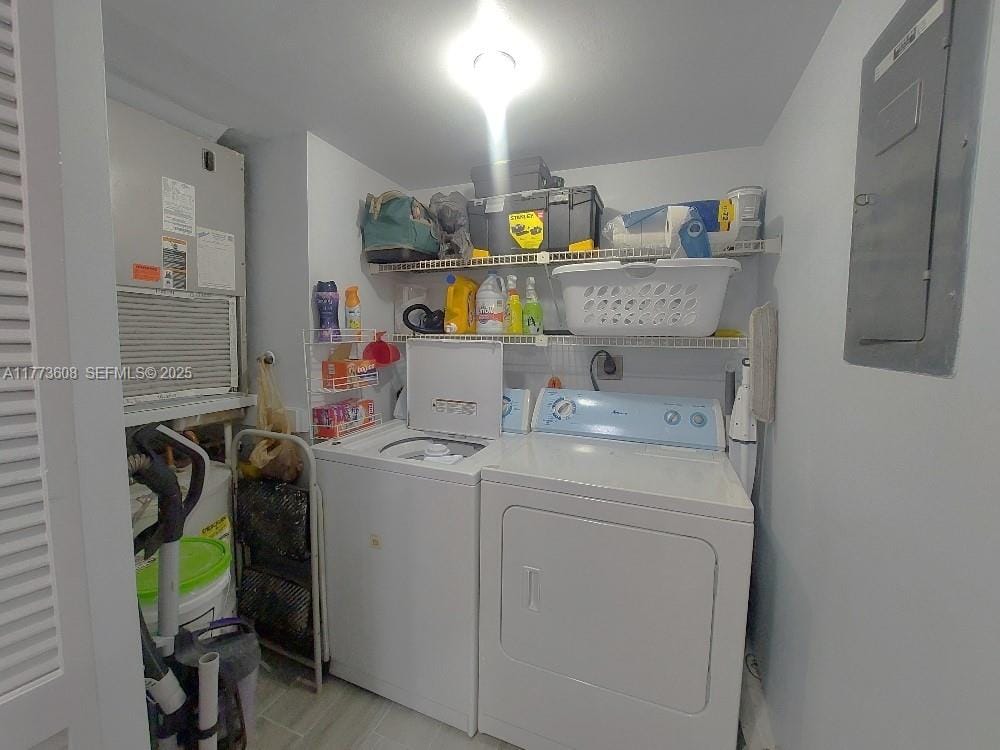 16300 Golf Club Road Apt 317 — photo 4