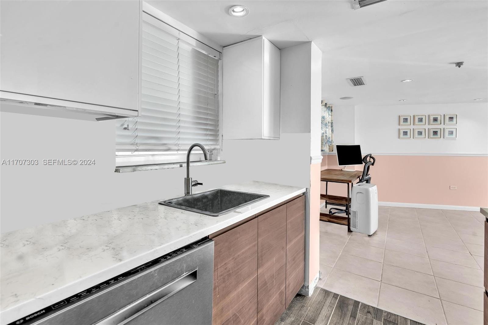 1881 Washington Avenue 16H, Miami Beach, FL 33139 photo 12