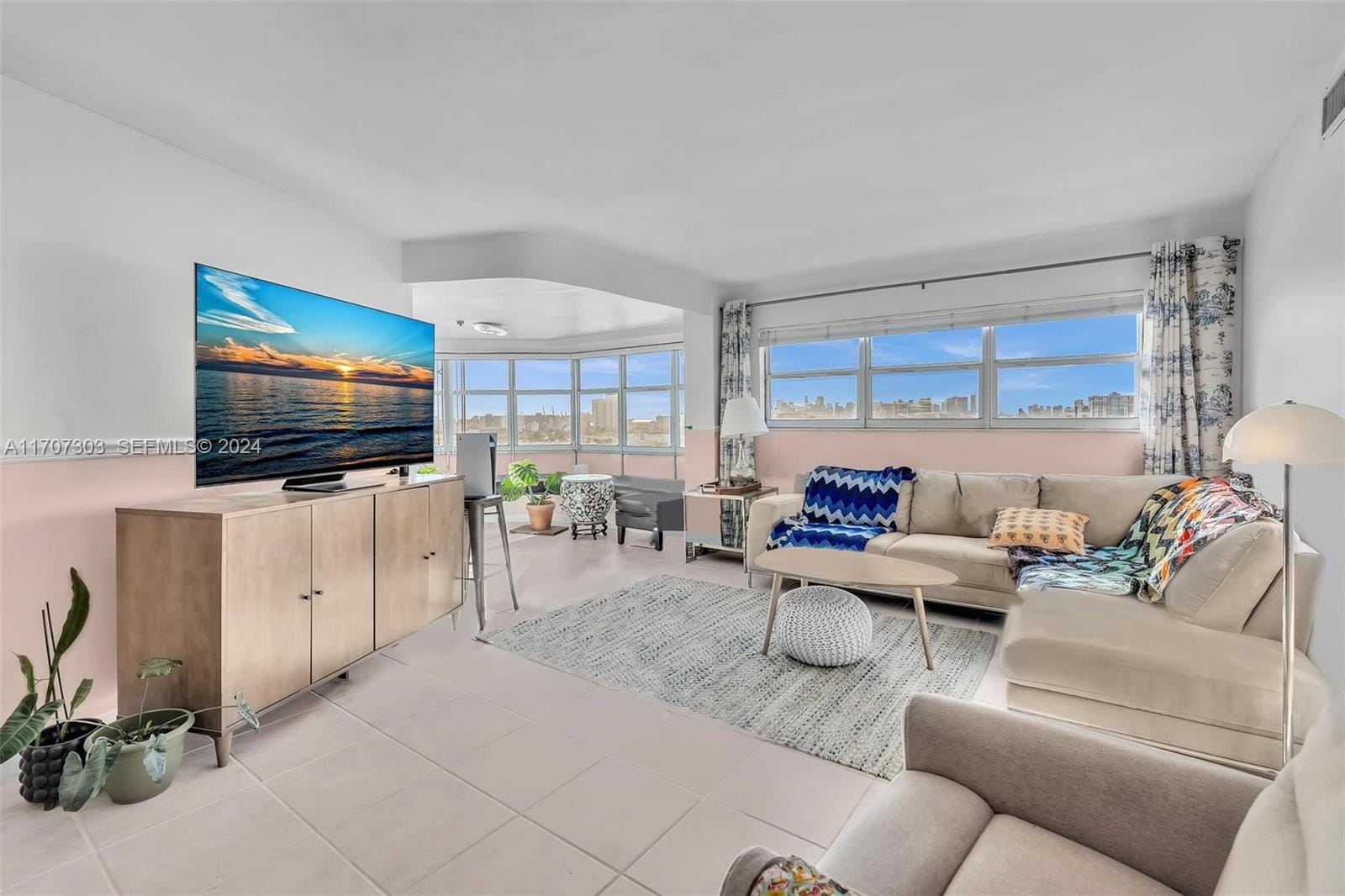 1881 Washington Avenue 16H, Miami Beach, FL 33139 photo 17
