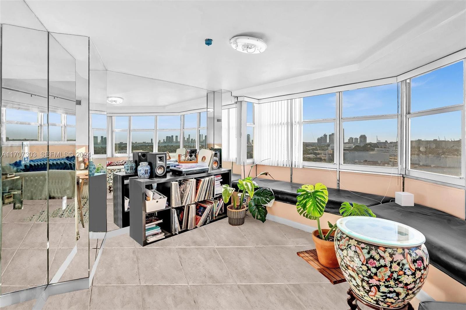1881 Washington Avenue 16H, Miami Beach, FL 33139 photo 22