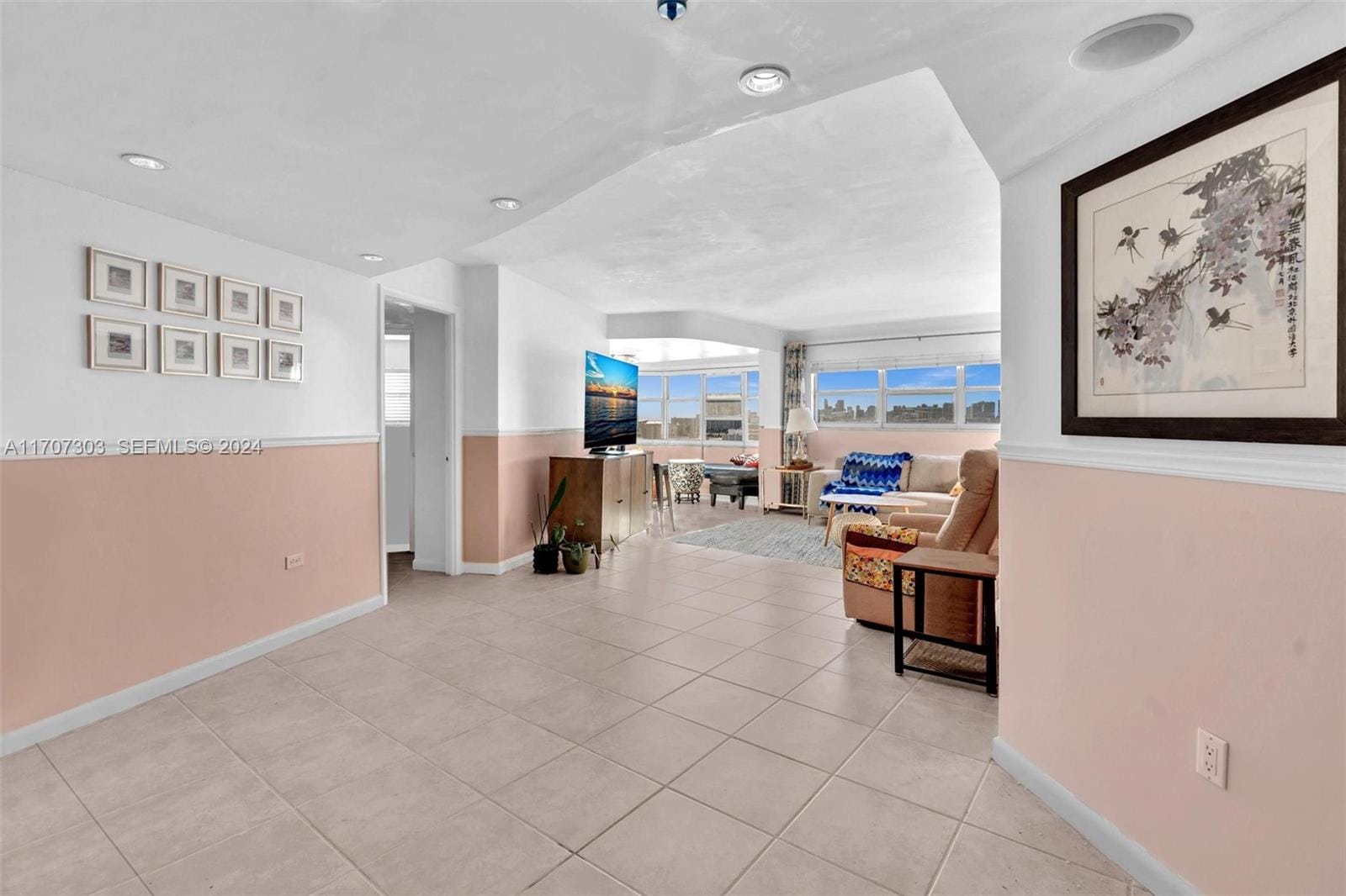 1881 Washington Avenue 16H, Miami Beach, FL 33139 photo 5