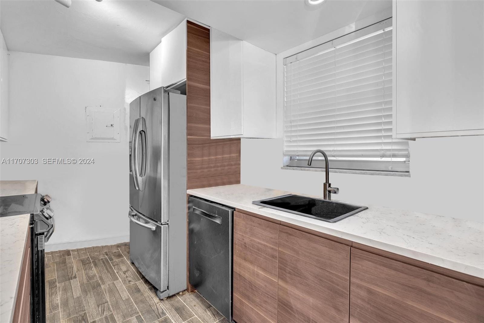 1881 Washington Avenue 16H, Miami Beach, FL 33139 photo 7