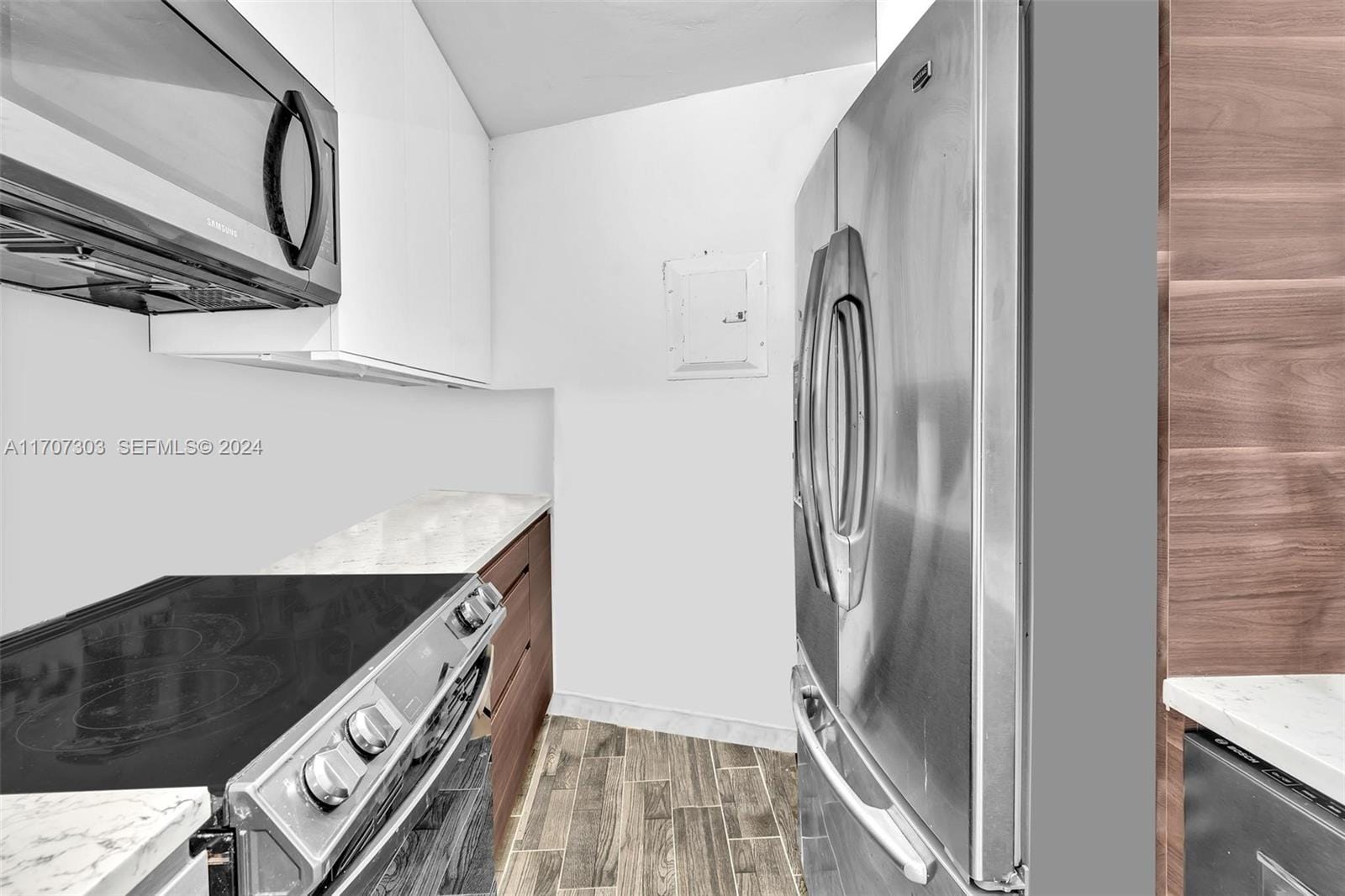 1881 Washington Avenue 16H, Miami Beach, FL 33139 photo 9