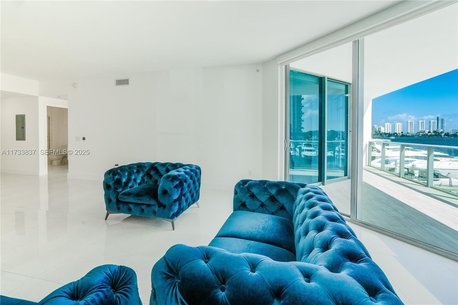 17301 Biscayne Boulevard 207, North Miami Beach, FL 33160 photo 19