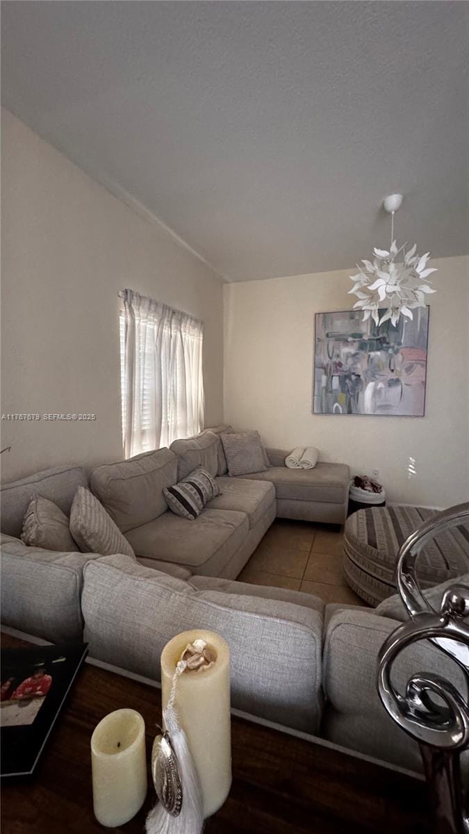 1033 SW 144th Avenue 2705 — photo 5